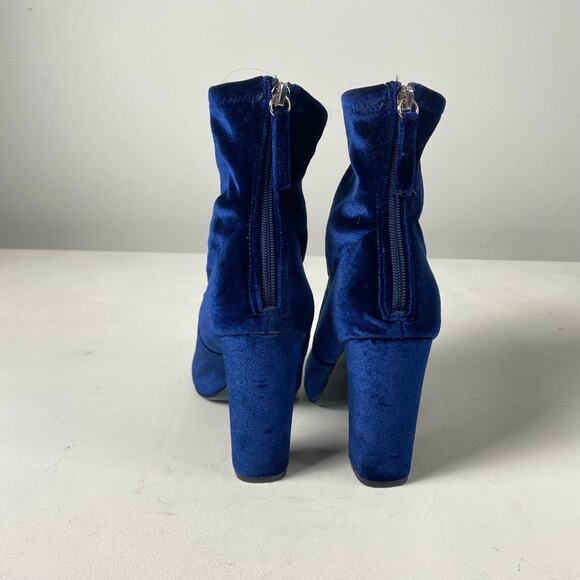 Steve Madden Royal Blue Velvet Brisk Block-Heel Sock Booties Sz 6.5 - Picture 2 of 9